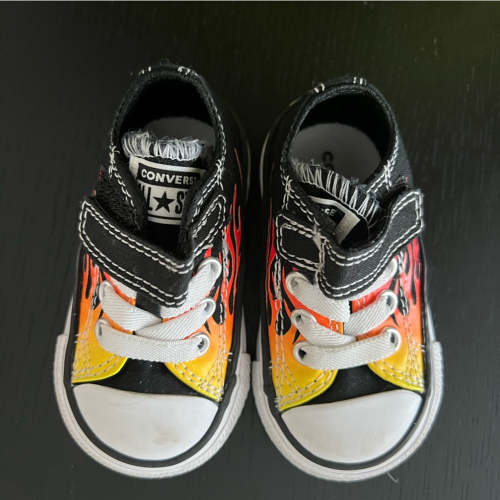 Toddler converse